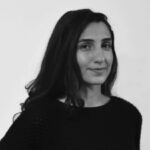 Yaprak Sarıışık, Studio Monas kurucusu mimar Nesile Yalçın ve Yaşam için Toprak Derneği kurucusu ve direktörü Yasemin Kırkağaçlıoğlu ile birlikte çocuk bahçelerini daha dünya dostu ve çocuk dostu hâle getirmek üzerine konuştu.
