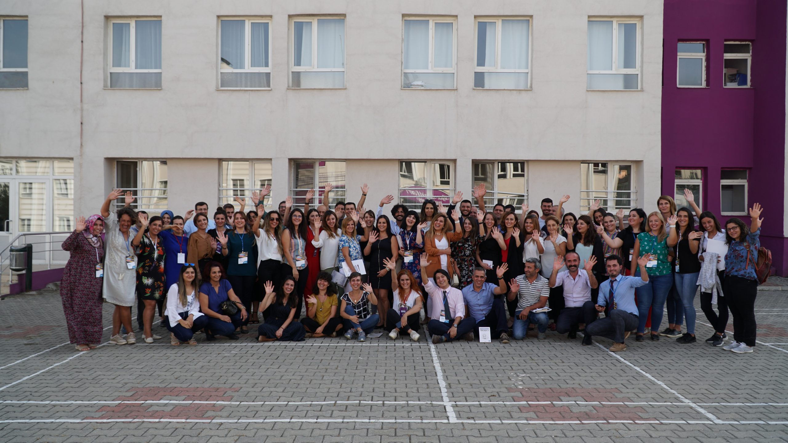 Herkese İyi Örnek | Damlaları Denize Dönüştürmek…